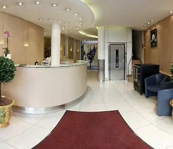 Ours Blanc - Place Victor Hugo 2* Τουλούζη