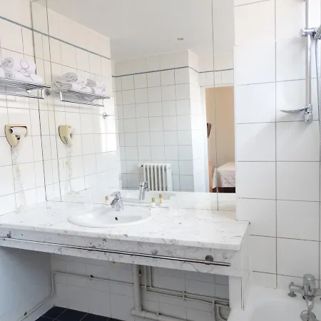 Ours Blanc - Place Victor Hugo 2* Τουλούζη